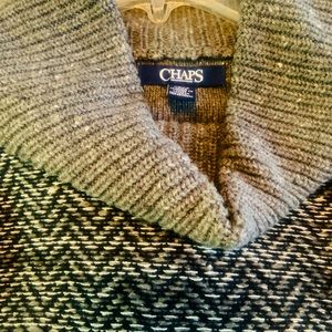 CHAPS turtleneck sweater size small